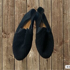 Lucky brand black flats size 7 almost new used twice